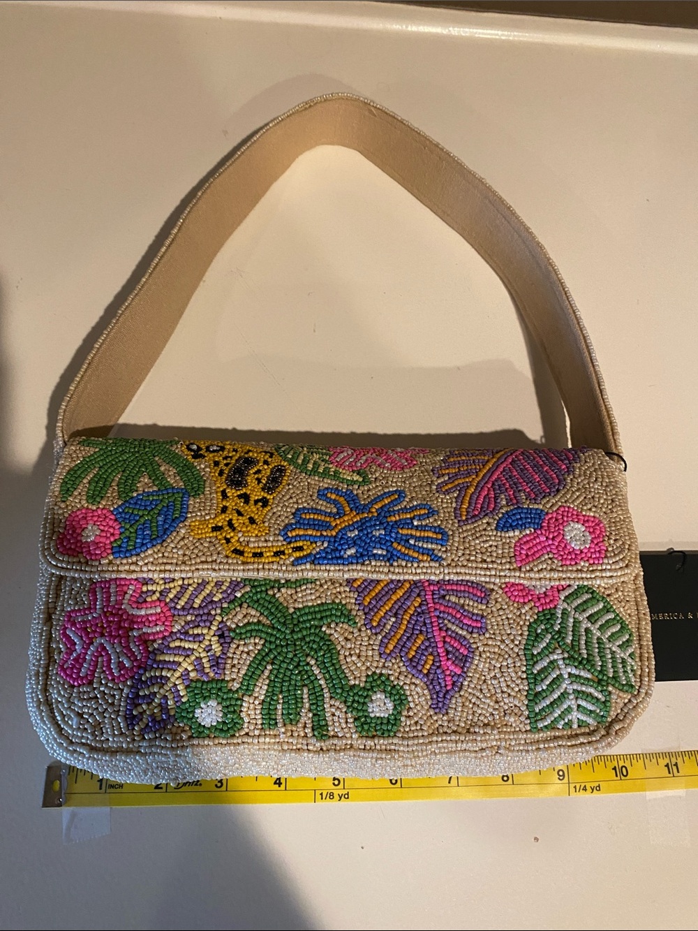 Tjmaxx American and Beaded Tropical Shoulder Bag - Picture 7 of 9